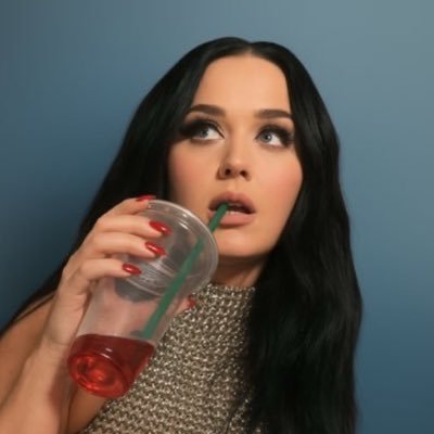𝔖𝔞𝔫 🚬's profile picture