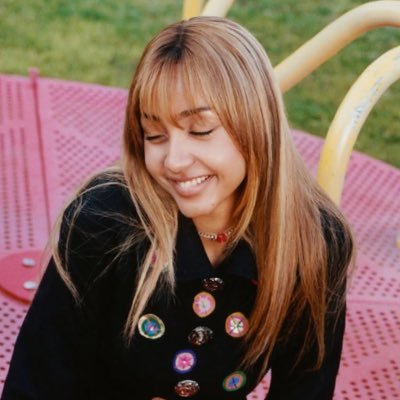 ria’s divine digest 🦢's profile picture