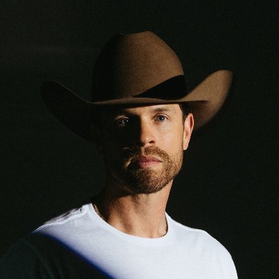 dustinlynch's profile picture