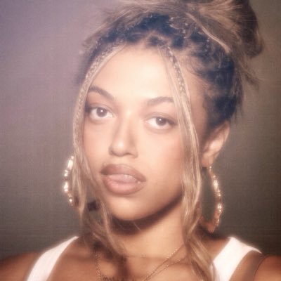 mahalia's profile picture