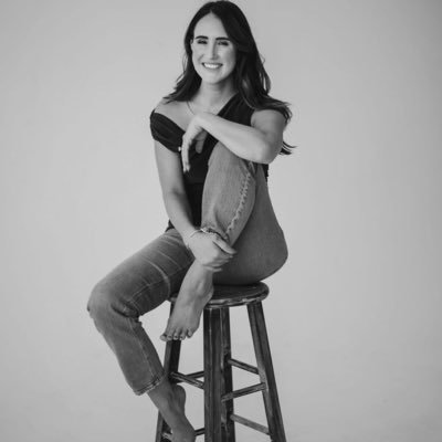 Hannah Cox's profile picture