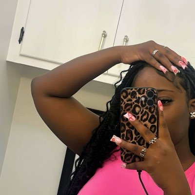 T .'s profile picture