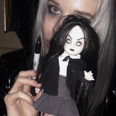 dysphxric's profile picture