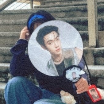 packyani |ขายความหล่อภีมวสุ21วัน's profile picture