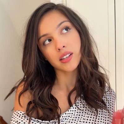 Torinha is a vegetable 🥦's profile picture