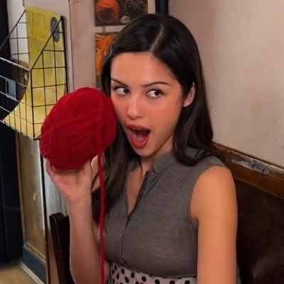 cloisholic's profile picture