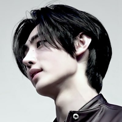 kylunarsh_'s profile picture