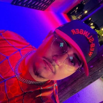 ShernazL's profile picture