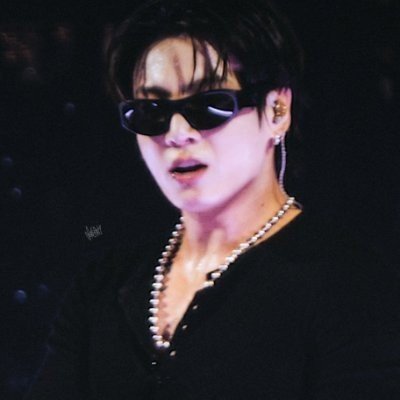 faiꪆৎ jk day✨️'s profile picture