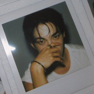 시월's profile picture