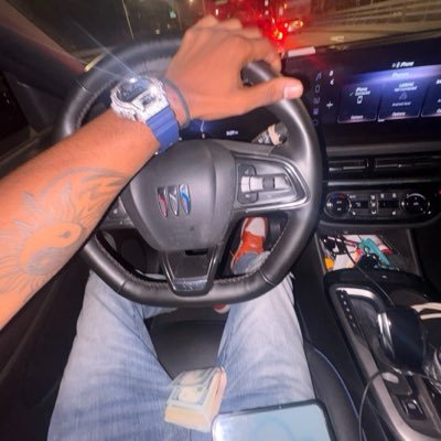 eyefeeleuphoric's profile picture