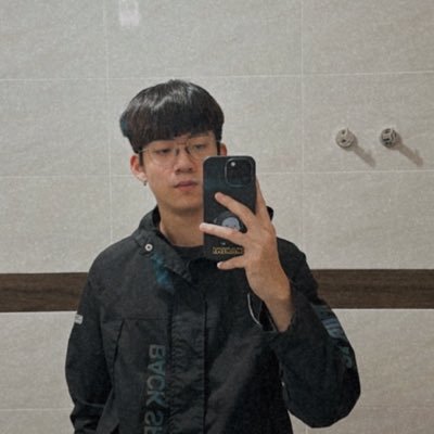 Welly292149's profile picture