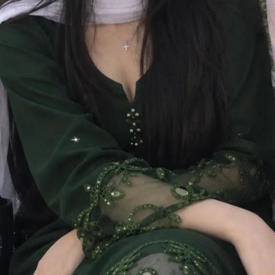 LaibaKhan1196's profile picture