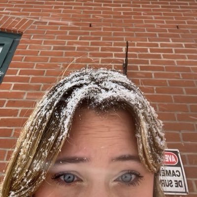 𝑀✞'s profile picture