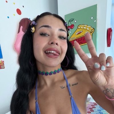 🦄 Yoio 💜's profile picture