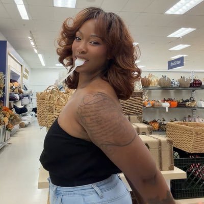 💕💕💕's profile picture