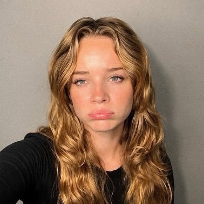 ִֶ's profile picture