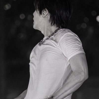 ʜᴏɴᴇʏsᴜɢᴀ 슈발ჱ̒ ー̀֊ー́ )'s profile picture