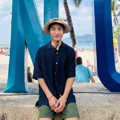 saw loon war's profile picture