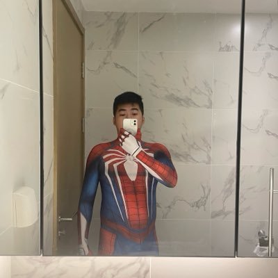 RZBSXRGD's profile picture