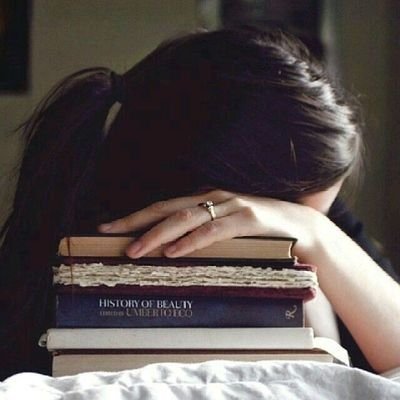 RifaW51057's profile picture