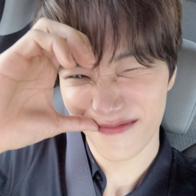 zkdluna_'s profile picture