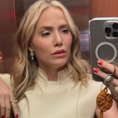 nana ៹'s profile picture