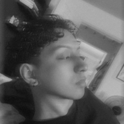 LJ ♟️'s profile picture