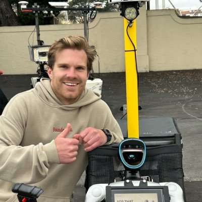 Andrew Hughes's profile picture