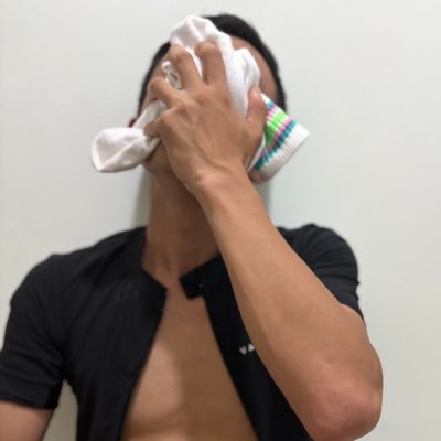 The Tights Man's profile picture
