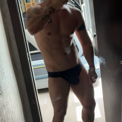 yichengjon1's profile picture