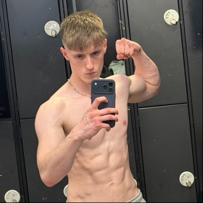 Dazed's profile picture