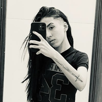 helenaacount's profile picture