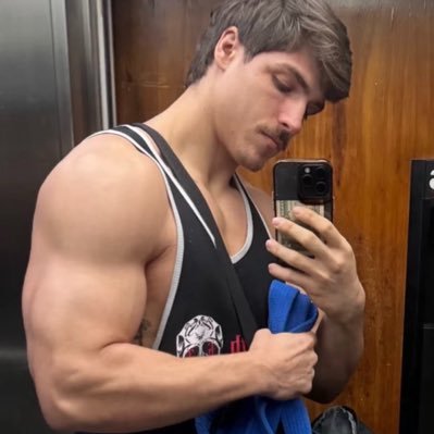 enzo's profile picture