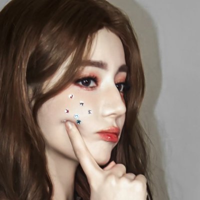 naayizhan's profile picture