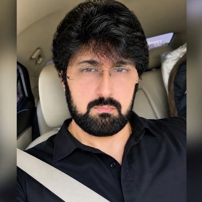 asadmaliklive's profile picture
