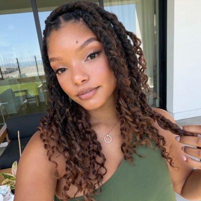 chris ༯'s profile picture