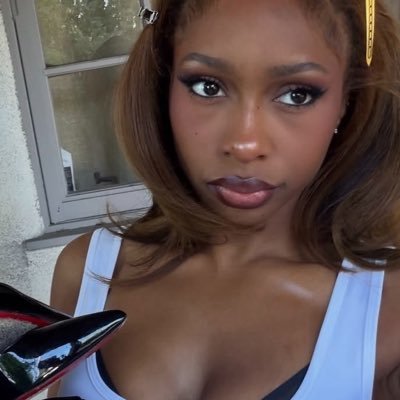 ANDREWG4RFlELD's profile picture
