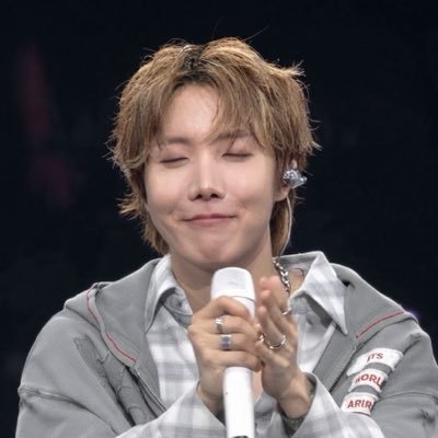 crhobii's profile picture