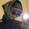 isa 🫧 viu o ikon e tocou na mao deles's profile picture