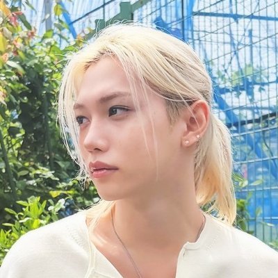 ݁'s profile picture