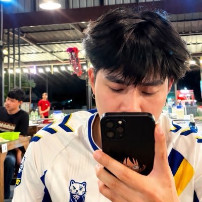 (AON)'s profile picture