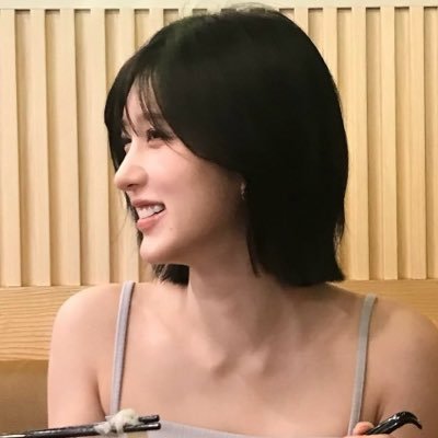 aris's profile picture