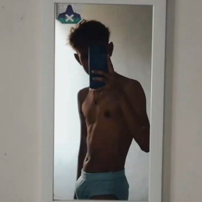 iki02_r's profile picture