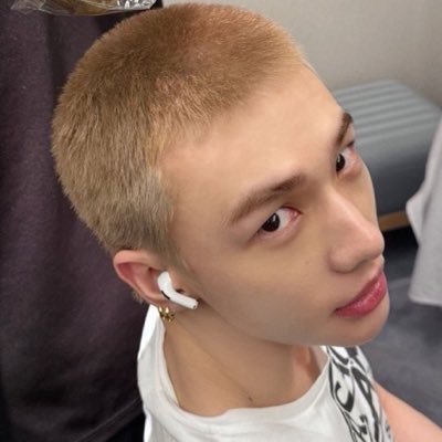 lavras's profile picture