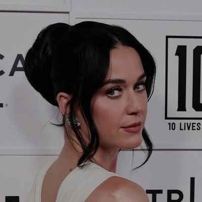 Paula♟️🔥's profile picture