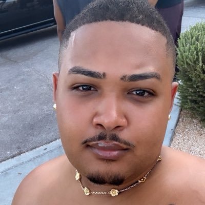 KVNGISAIAH__'s profile picture