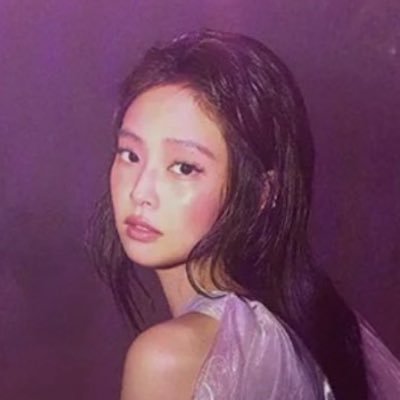 ★'s profile picture