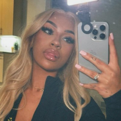 dreamwynter's profile picture