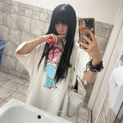 section8outcast's profile picture